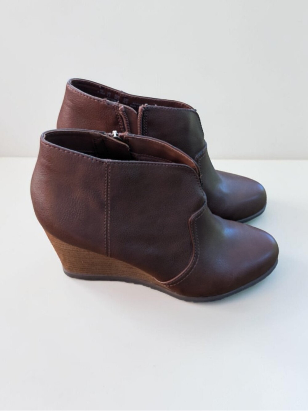 Dr. Scholl's Brown Leather Wedge Ankle Booties